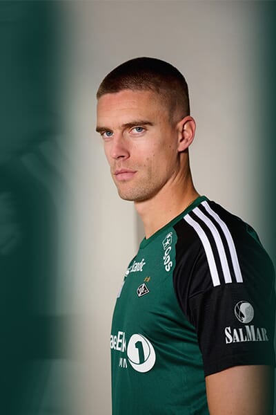 "bortedrakt-2023-400x600.jpg"